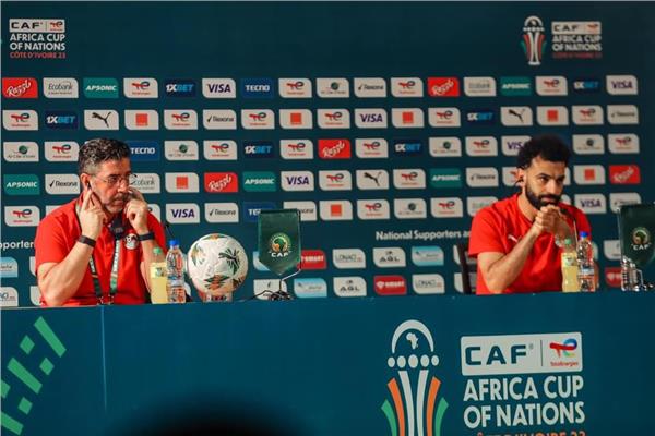 محمد صلاح يخطف الأضواء من فيتوريا بمؤتمر منتخب مصر قبل لقاء كاب فيردي