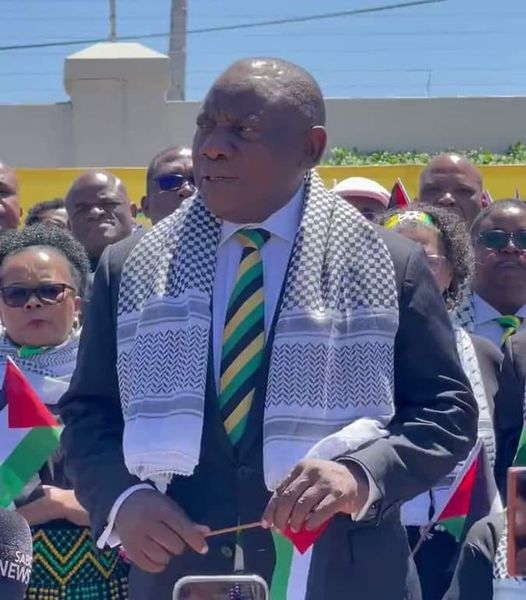 مصطفي الكومي يكتب……رئيس جنوب إفريقيا : لم أشعر بفخر كهذا وسنظل متمسكين بمبادئنا