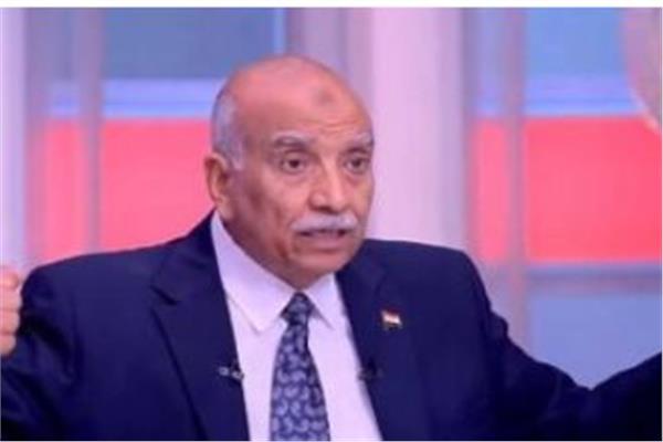 خبير عسكري: أمريكا أجبرت 40% من السفن على تغيير وجهتها من سواحل البحر الأحمر