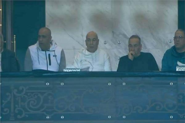 الجهاز الفني لمنتخب مصر يتابع مباراة الأهلي وبلدية المحلة باستاد القاهرة