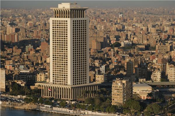 الخارجية تتابع حادث مقتل ثلاثة رهبان مصريين داخل دير بجنوب أفريقيا