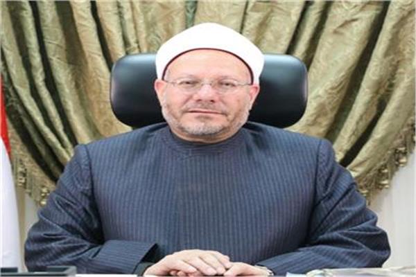مفتي الجمهورية يُعزي الكنيسة المصرية في ضحايا الحادث الإجرامي بجنوب أفريقيا