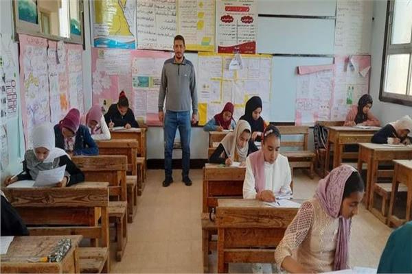 هذه الفئة من الطلاب يطبق عليهم قرار تدريس اللغة الفرنسية