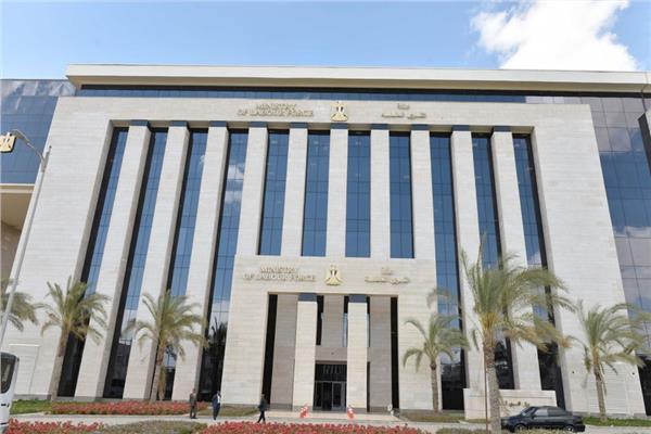 «ترسيخ ثقافة الحريات».. أهم إنجازات الرئيس السيسي في ملفات العمل الرئيس السيسي
