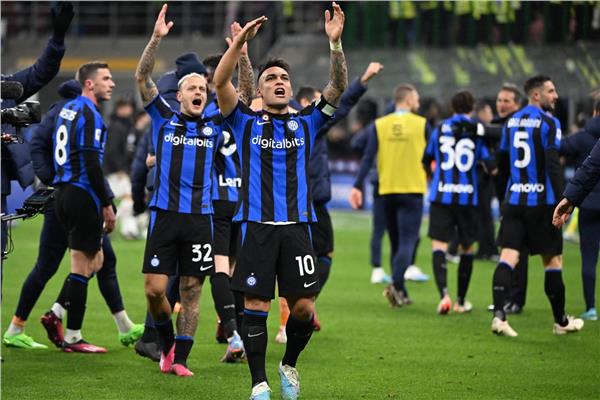 إنتر ميلان يلتقي تورينو في يوم الاحتفال بالدوري الإيطالي