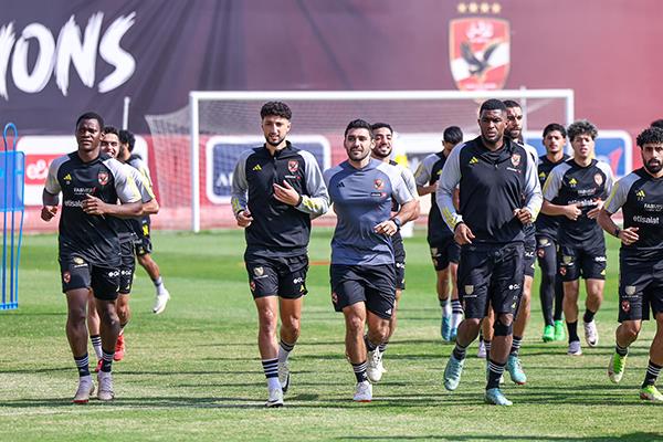 فريق كامل| تعرف على المستبعدين من قائمة الأهلي لمواجهة الإسماعيلي