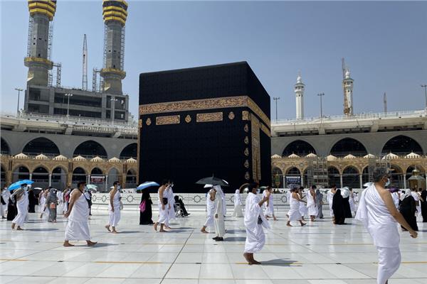 السعودية تمنع دخول مكة المكرمة بدون تصريح اعتبارًا من هذا الموعد