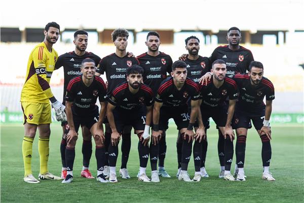 الأهلى يصعد 4 مراكز فى جدول الدورى بعد الفوز على فاركو