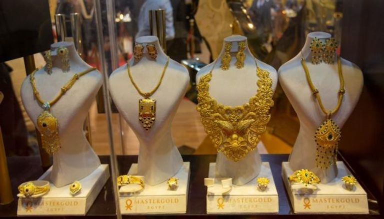 أسعار الذهب اليوم في مصر الإثنين 10 يونيو 2024.. بكم عيار 21؟