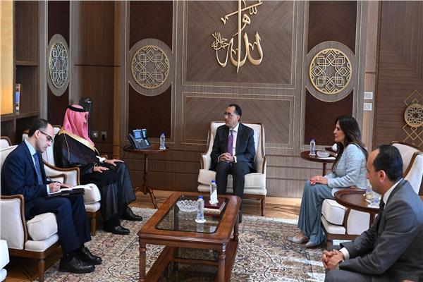 رئيس الوزراء: حريصون على دعم الاستثمارات السعودية في مصر