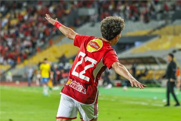 شاهد ماذا قال إمام عاشور للشحات قبل انطلاق مباراة بيراميدز.. متسلمش عليه