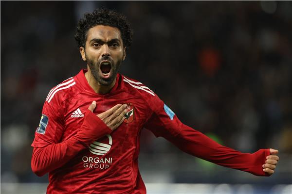 حسين الشحات يعلن مقاضاة لاعب الزمالك السابق
