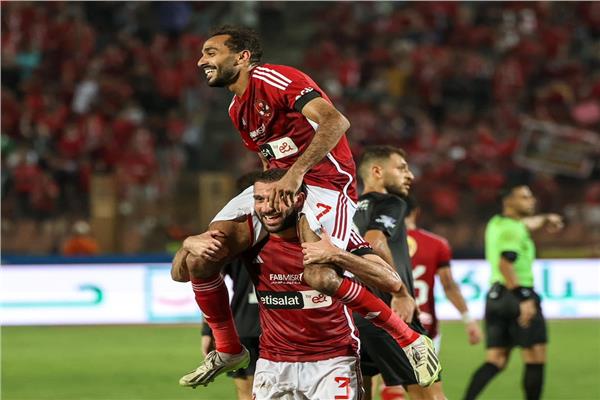 الأهلي يفوز على زد ويواصل انتصاراته بالدوري