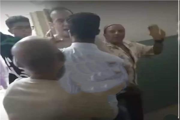 النيابة تستمع لأقوال شقيق محمد فؤاد في واقعة التعدي على طبيب مستشفى عين شمس