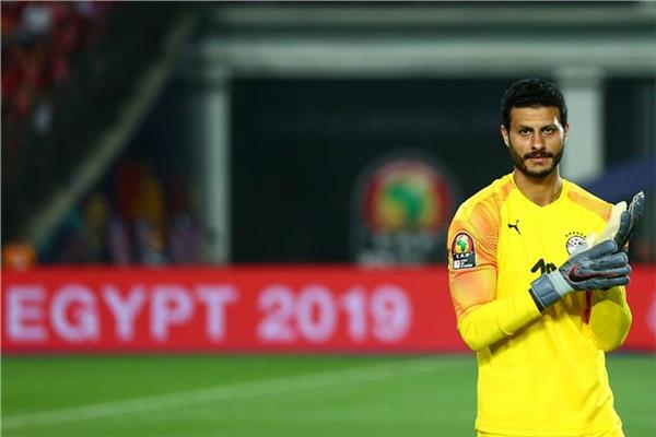 محمد الشناوي يتعرض لإصابة دامية في مباراة موريتانيا