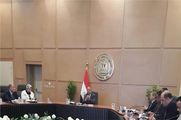 «الكهرباء»: من تقدم بطلب تركيب عداد كودي قبل أغسطس سيتم إعادته لبطاقة التموين