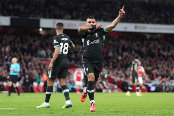 فيديو| محمد صلاح يسجل في تعادل ليفربول وآرسنال في البريميرليج