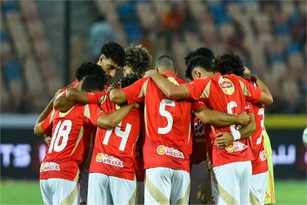 «فيفا» يسلم الأهلي شهادة المشاركة في كأس الانتركونتيننتال