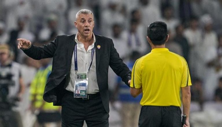 لإيقاف النزيف.. العين الإماراتي يعلن إقالة كريسبو
