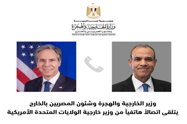 وزير الخارجية والهجرة يتلقى اتصالاً هاتفياً من نظيره الأمريكي