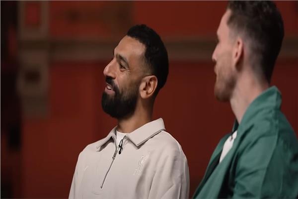 شاهد| محمد صلاح يتحدث عن معاناته في الطفولة وحواره مع ابنته