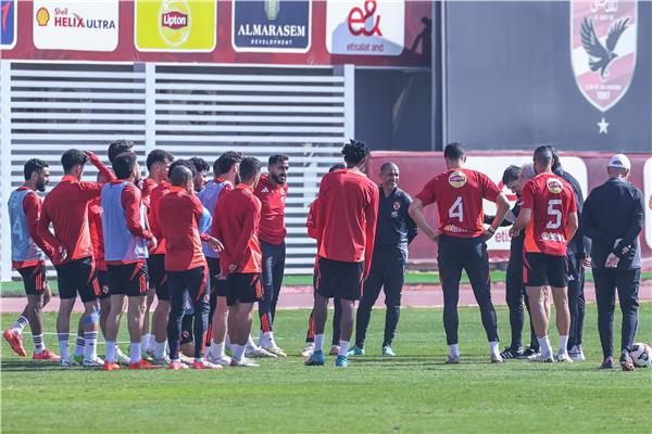 الأهلي يختتم استعداداته لمواجهة الاتحاد السكندري