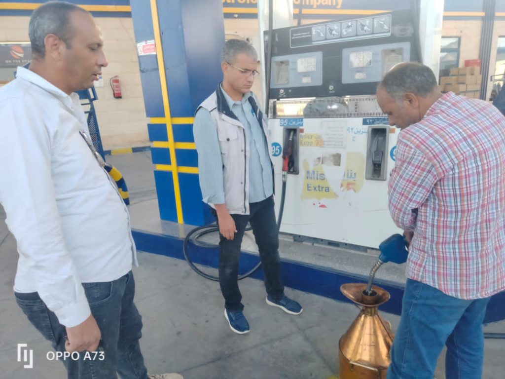 تموين جنوب سيناء وضبط 664 قطعة بسكوت وكيك واندومى ومكرونه منتهية الصلاحية