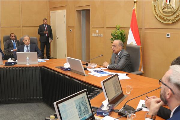 وزير الكهرباء: الدولة تشدد على الاستخدامات السلمية للطاقة النووية