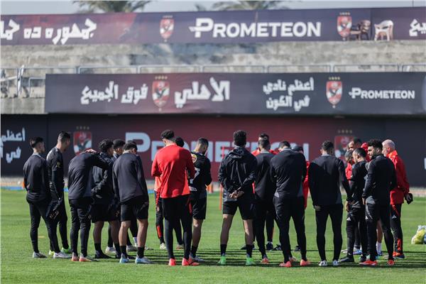 تفاصيل جلسة كولر مع لاعبي الأهلي.. الأحمر يستعد لبلوزداد