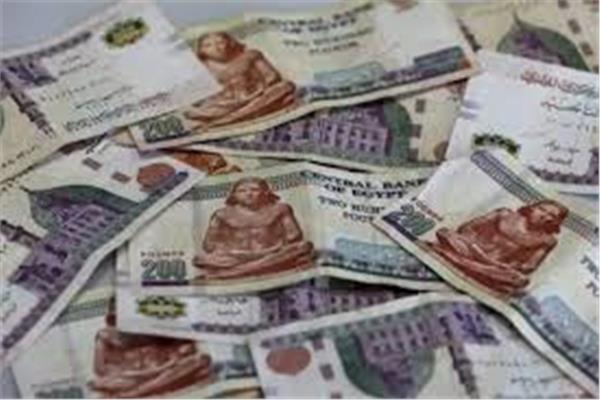 المؤسسات الدولية تتوقع انخفاض العجز في الاقتصاد المصري خلال 2025