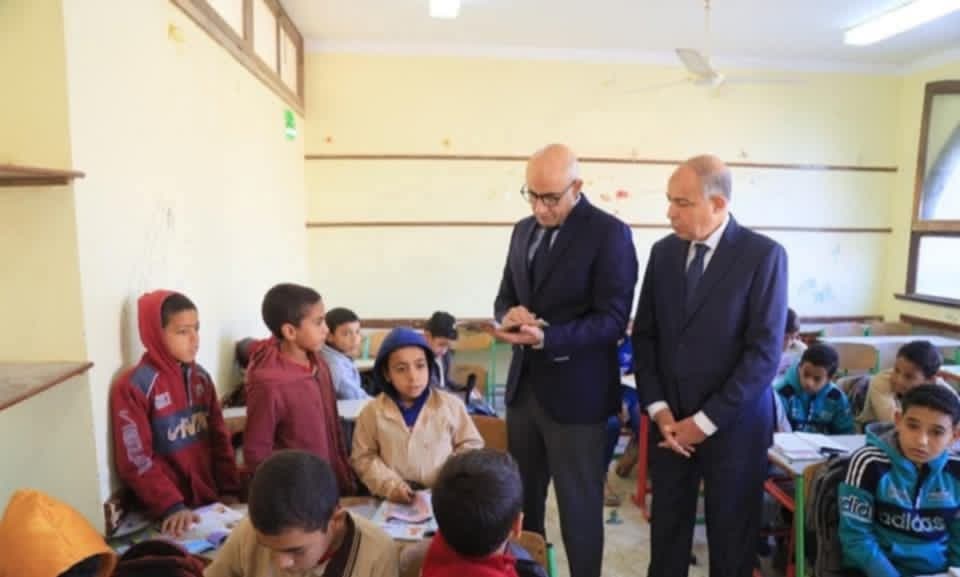 وزير التربية والتعليم ومحافظ المنيا يجريان جولة تفقدية لعدد من المدارس بمحافظة المنيا لمتابعة انتظام سير العملية التعليمية