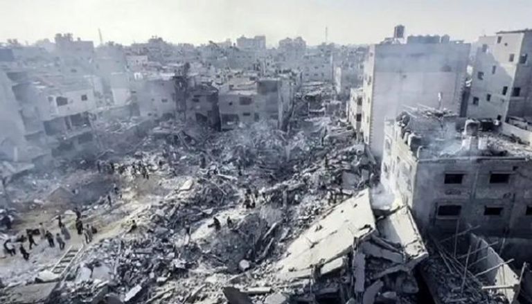 غزة تستقبل 2025 بـ «أمل مُهدر».. حديث عن «طريق مسدود» بالمفاوضات