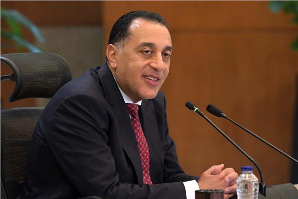 السيسي يكلّف الحكومة بوضع حزمة اجتماعية جديدة.. والإعلان عنها قريبًا