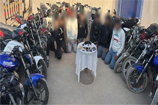 كشف غموض 29 جريمة سرقة وضبط تشكيلين عصابيين بـ 3 محافظات