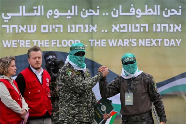 تفاصيل الدفعات الخمس من أولى مراحل صفقة تبادل الأسرى بين «حماس» وإسرائيل