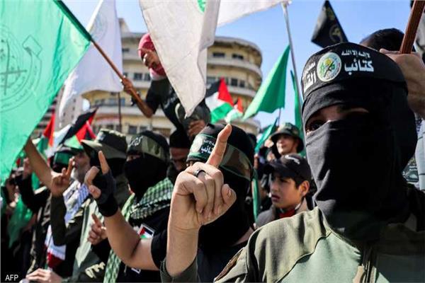 حماس ترفض تصريحات ترامب حول التهجير: “لن نسمح بتصفية القضية الفلسطينية”