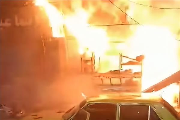 حريق هائل يلتهم محمصة في البيطاش غرب الإسكندرية