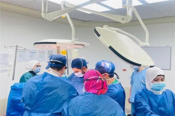 بتكلفة 450 جنيهًا.. تفاصيل إجراء أول عملية زراعة كبد بالتأمين الشامل