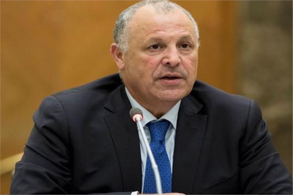 رئيس الزمالك الأسبق لأبو ريدة: انت ليك منصب مهم قاعد في أيرلندا بتعمل إي