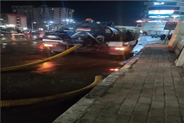طوارئ مياه الشرب بالغربية تسيطر على انفجار بخط مياه أمام ديوان المحافظة