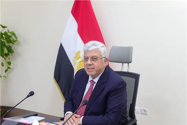 التعليم العالي تعلن موقف الجامعات من قرار تعطيل الدراسة غدا