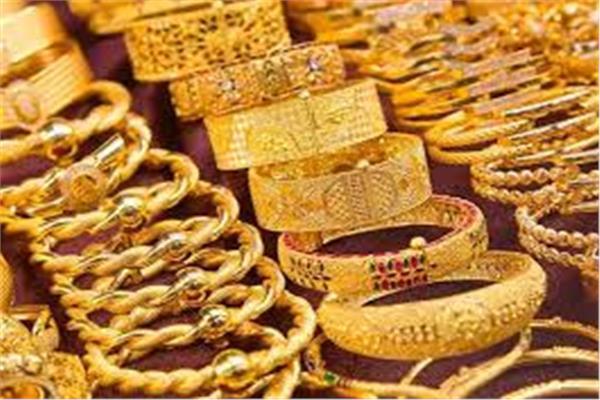 كيف تأثرت أسعار الذهب بقرار خفض الفائدة؟.. الشعبة تجيب