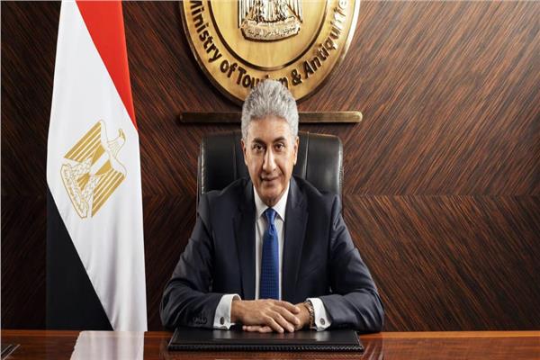 وزير السياحة والآثار: هدفنا تيسير الإجراءات على الحجاج وتقديم أفضل خدمات