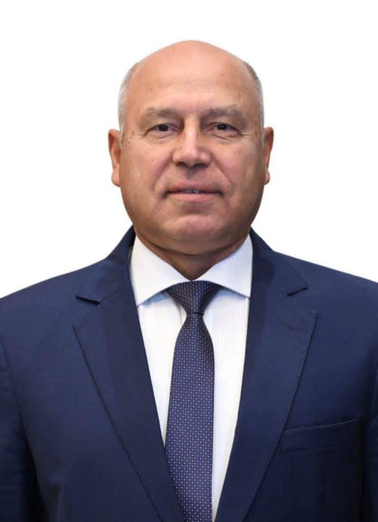 باختصار وكلام مفيد وبدون هرري لماذا رشح كامل الوزير رئيسا للوزاراء خلفا للدكتور مصطفي مدبولي