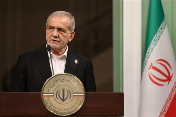 الرئيس الإيراني يتوعد بـ«رد أقوى» إذا استمرت الضربات الإسرائيلية