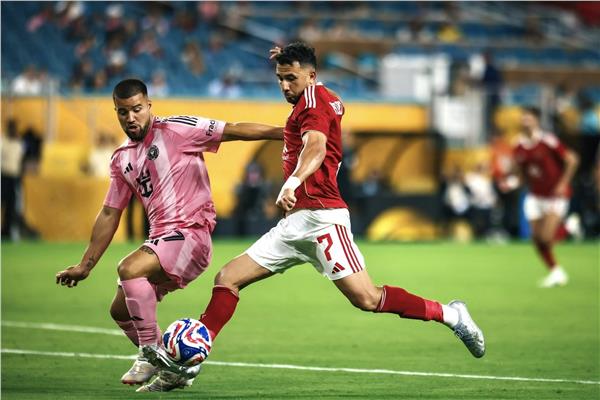 نصف مليون جنيه غرامة الأهلي على تريزيجيه
