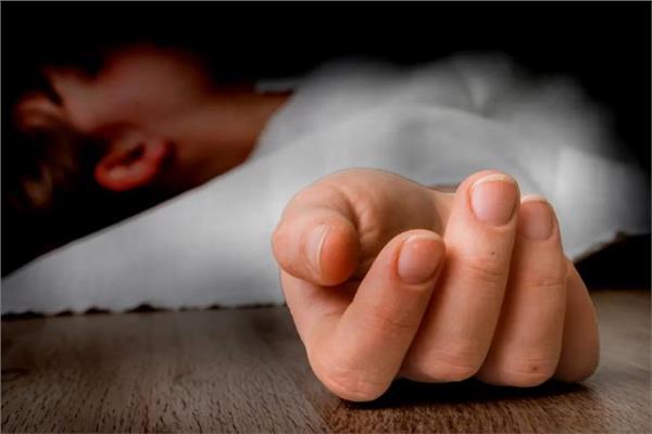 جريمة في الشروق.. أم تنهي حياة صغارها الثلاثة وتسلم نفسها للشرطة