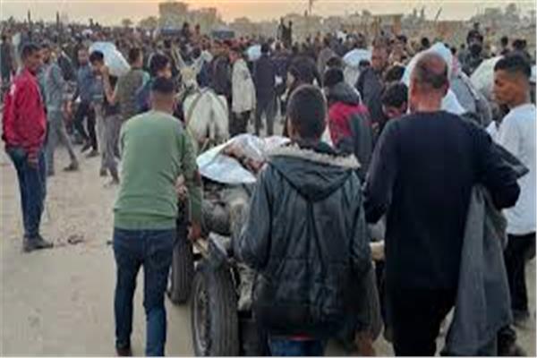 جيش الاحتلال يواصل استهداف طالبي المساعدات في غزة