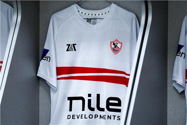 لاعب الزمالك يثير الجدل بسبب صورة في العين السخنة