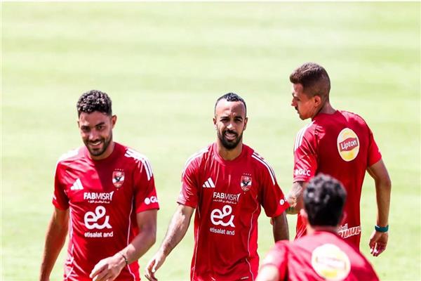 الأهلي يواجه مودرن سبورت في الجولة الأولى بالدوري